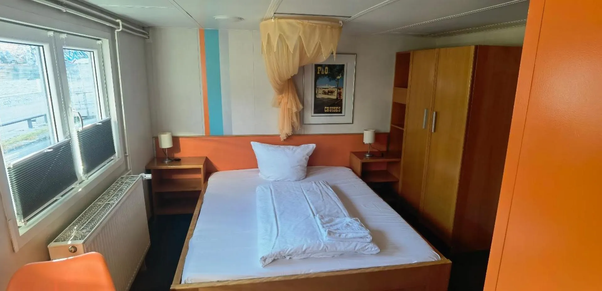 Shipotel-Berlin Gmbh, Shipotel Eastern & Shipotel Western Hotel