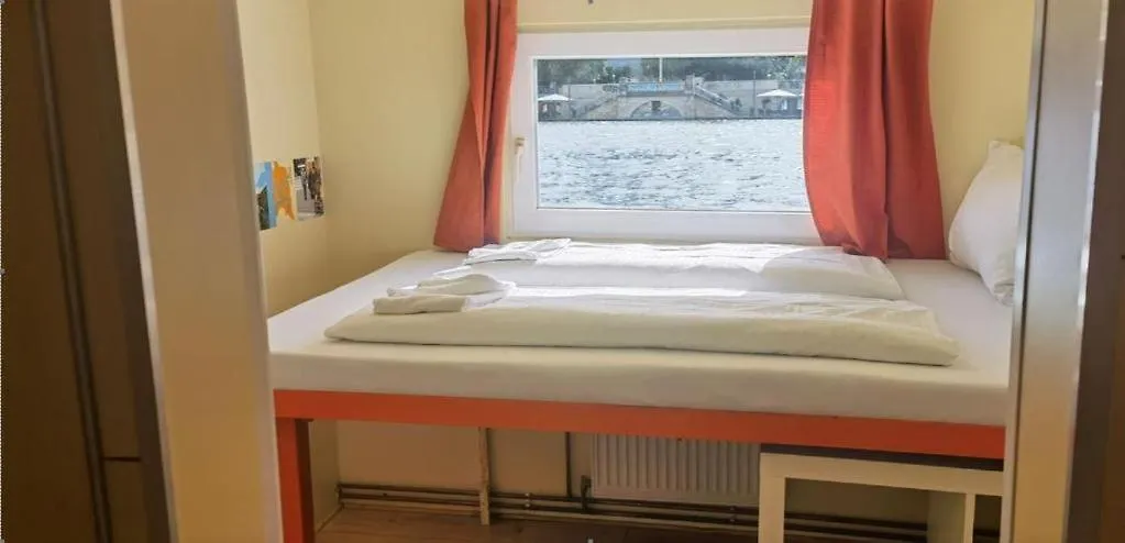 Shipotel-Berlin Gmbh, Shipotel Eastern & Shipotel Western Duitsland